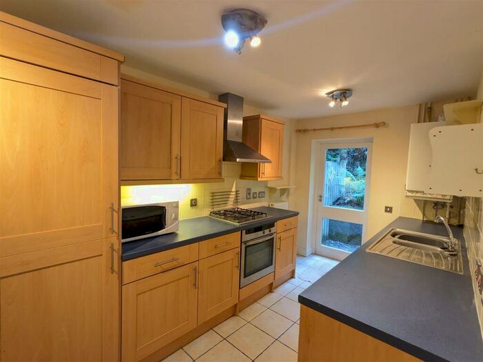 2 Bedroom Apartment To Rent In Sychnant Pass Road, Conwy, LL32