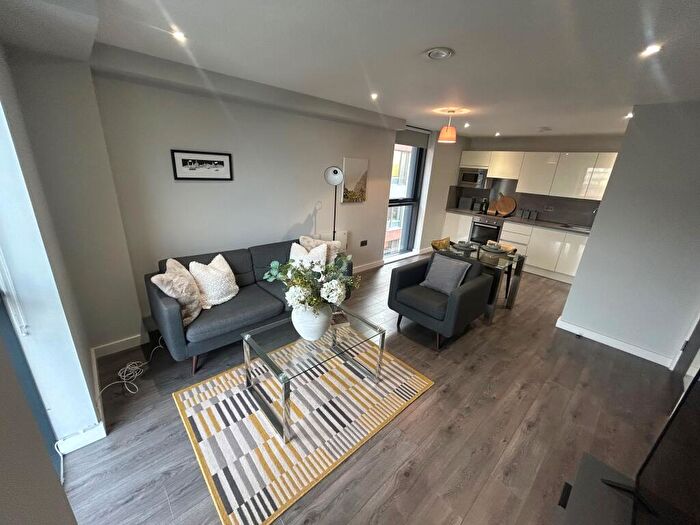 1 Bedroom Apartment To Rent In Renshaw Street, L1