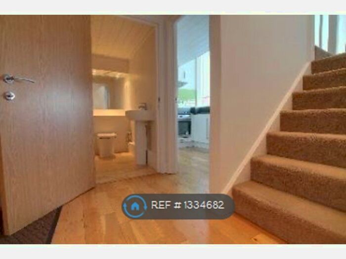 2 Bedroom Flat To Rent In Lee Street, Leicester, LE1