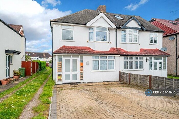 3 Bedroom Semi Detached House To Rent In Station Avenue, Epsom, KT19
