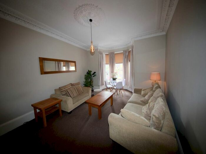 2 Bedroom Flat To Rent In Whitehall Crescent, Dundee, DD1