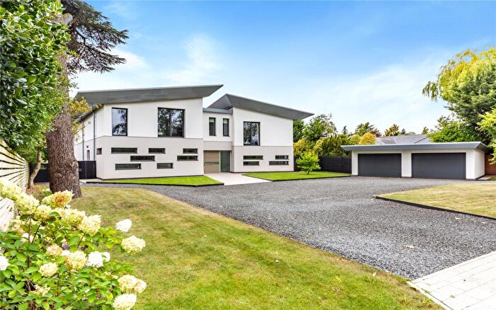 5 Bedroom Detached House For Sale In Cropwell Road, Radcliffe-on-Trent, Nottingham, NG12