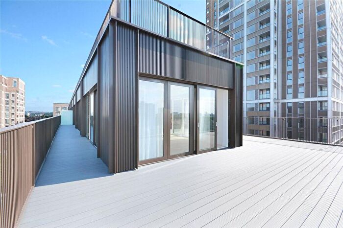 1 Bedroom Flat To Rent In Deacon Road, Elephant And Castle, London, SE17