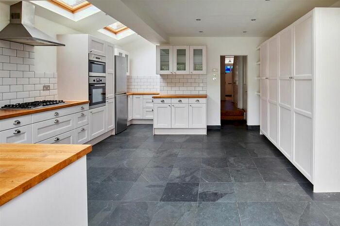 3 Bedroom Terraced House To Rent In Pyrmont Road, Chiswick W4