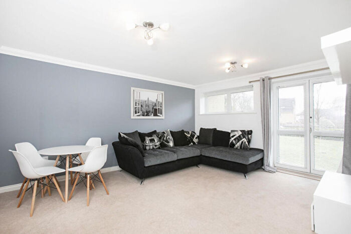 1 Bedroom Apartment To Rent In Sparkes Close, Bromley, BR2