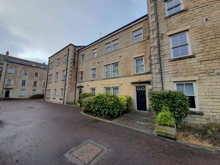 2 Bedroom Flat To Rent In Fenton Street, Lancaster, LA1