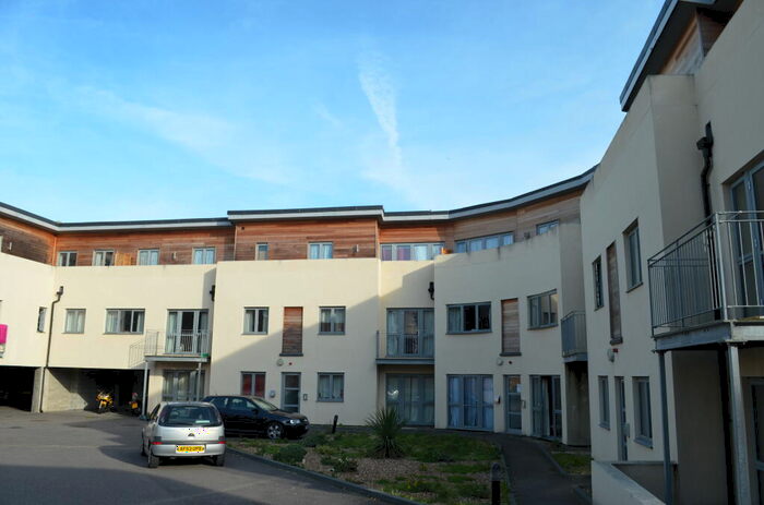 1 Bedroom Flat To Rent In The Passage, Margate, CT9