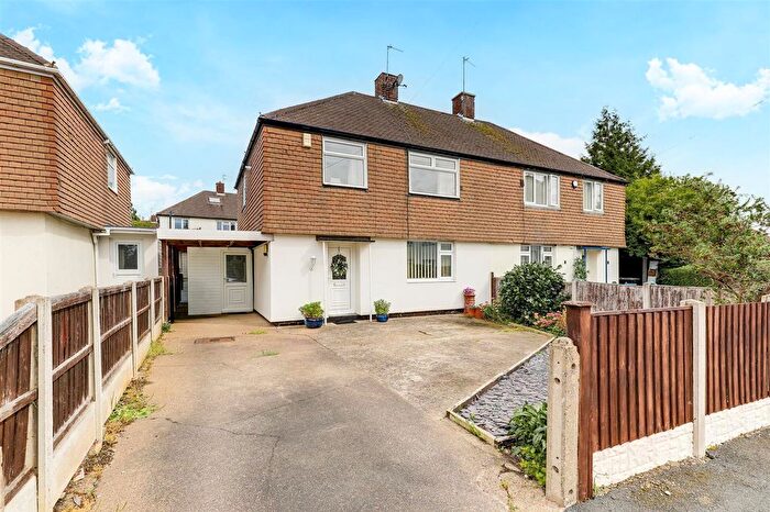 3 Bedroom Semi Detached House For Sale In Canver Close, Nottingham, NG8