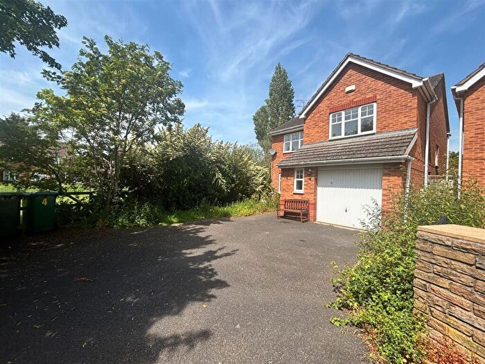 3 Bedroom Detached House To Rent In Cloverdale Close, Coventry, CV6