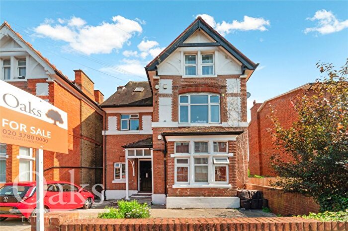 2 Bedroom Flat For Sale In Babington Road, Streatham, SW16