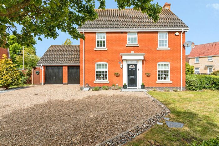 4 Bedroom Detached House For Sale In Monarch Way, Carlton Colville, Lowestoft, NR33