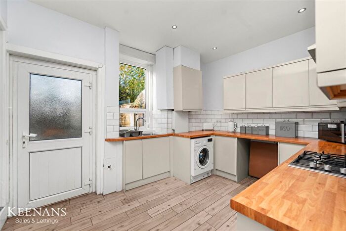 2 Bedroom Terraced House For Sale In Beech Street, Rossendale, BB4