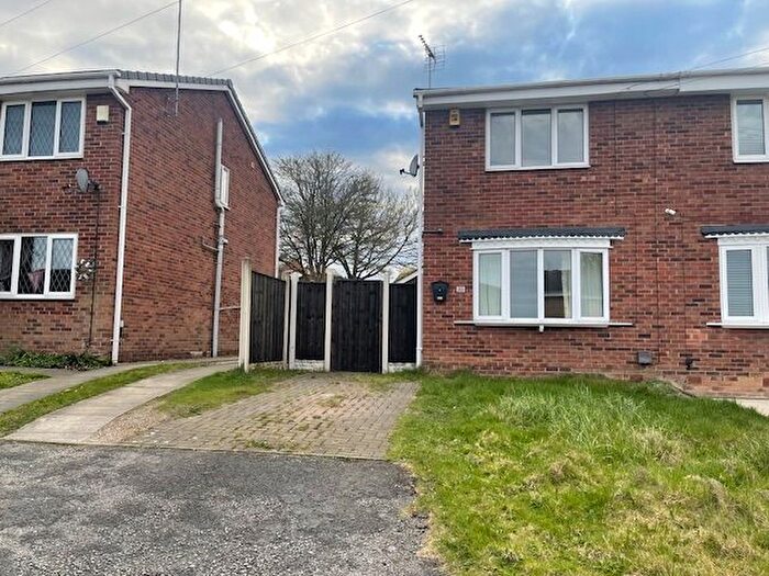 2 Bedroom Semi Detached House To Rent In Curlew Avenue, Eckington, S21