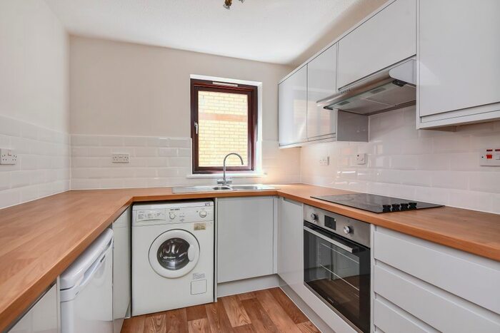 1 Bedroom Flat To Rent In Gloucester Green, Oxford, OX1