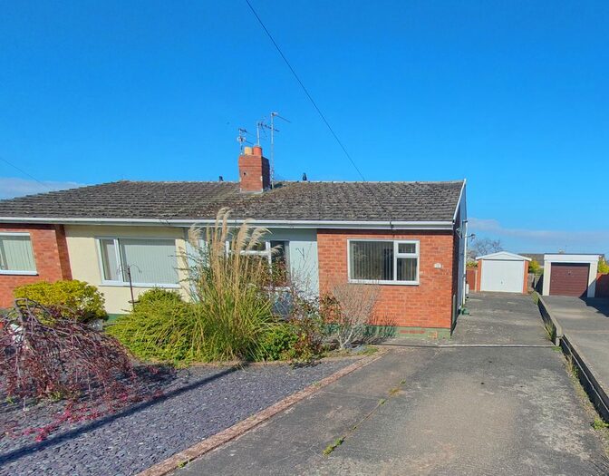 2 Bedroom Semi-Detached Bungalow To Rent In Coed Marsarn, Abergele, LL22