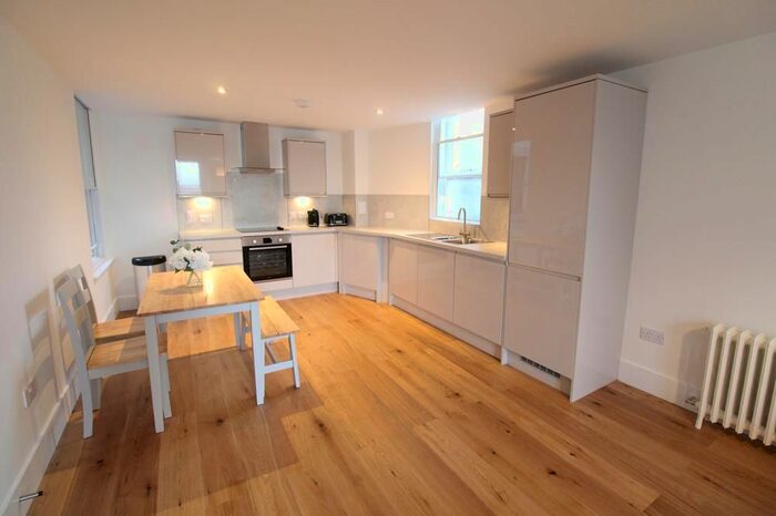 2 Bedroom Flat To Rent In Crown House, Crown Street, AB11