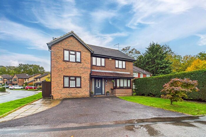 5 Bedroom Detached House For Sale In Picket Post Close, Bracknell, Berkshire, RG12