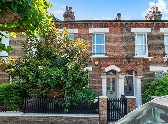 3 Bedroom Terraced House For Sale In Oliphant Street, London, W10