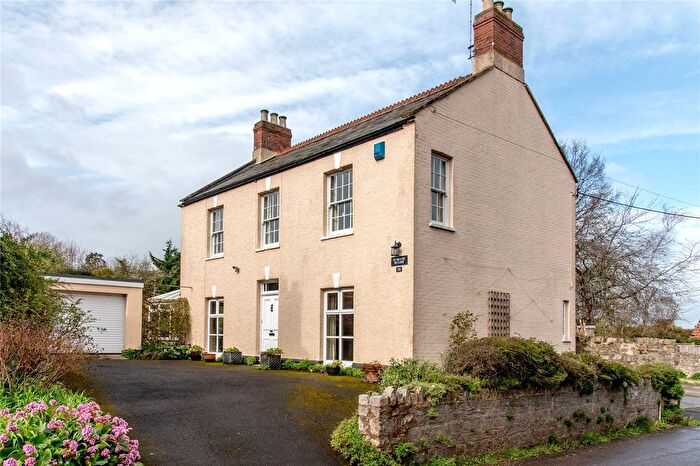 4 Bedroom Detached House For Sale In Queen Square, North Curry, Taunton, Somerset, TA3