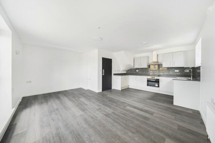 2 Bedroom Flat To Rent In London Road Thornton Heath, CR7