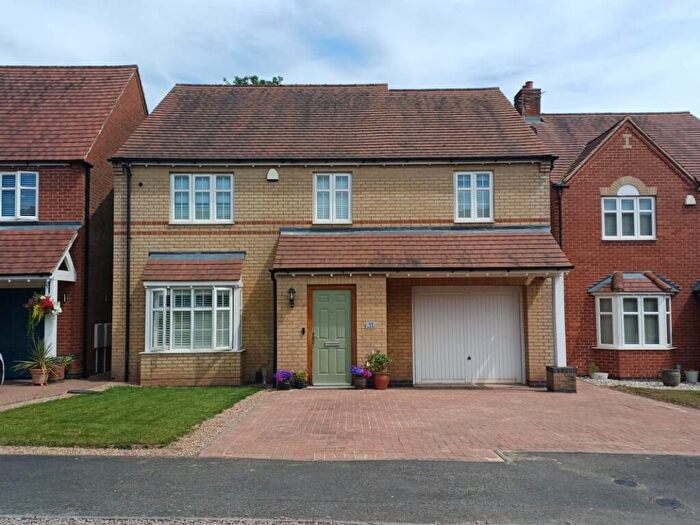 4 Bedroom Detached House For Sale In Hawley Close, Hugglescote, LE67
