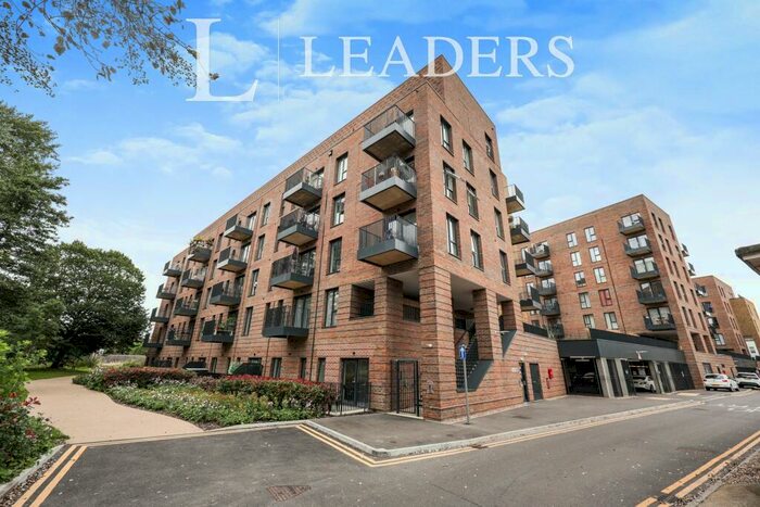 2 Bedroom Apartment To Rent In Caesar House, Dacorum Way, HP1