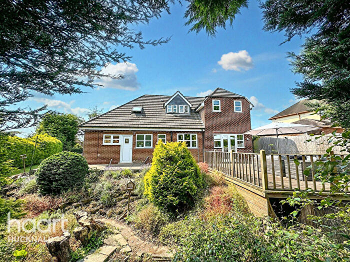 4 Bedroom Detached House For Sale In Fox Meadow, Nottingham, NG15