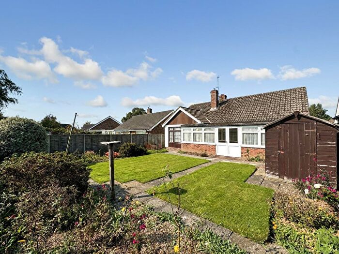 2 Bedroom Detached Bungalow For Sale In Orchard Drive, Wye, Ashford, TN25