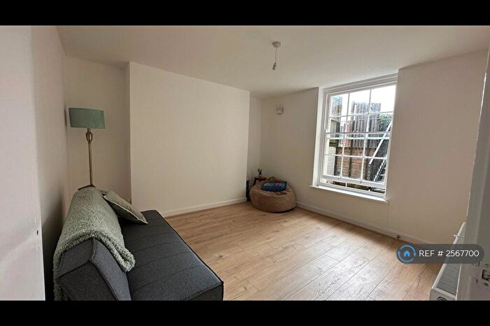 1 Bedroom Flat To Rent In London Road, Cheltenham, GL52