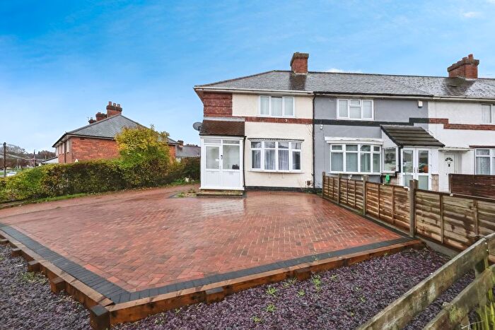 3 Bedroom End Terrace House For Sale In Plumstead Road, Kingstanding, Birmingham, B44