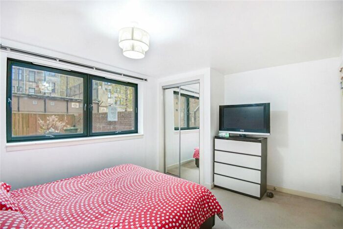 2 Bedroom Flat For Sale In Golspie Street, Glasgow, Glasgow City, G51