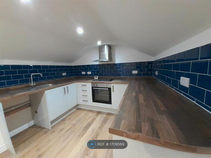 1 Bedroom Flat To Rent In Beach Rise, Westgate-On-Sea, CT8