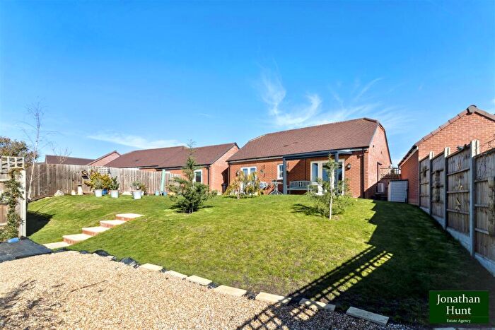 2 Bedroom Detached Bungalow For Sale In Hayden Road, Buntingford, SG9