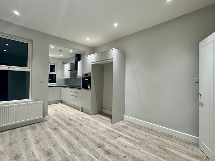 2 Bedroom Terraced House To Rent In Mount Street, Sheffield, South Yorkshire, S11