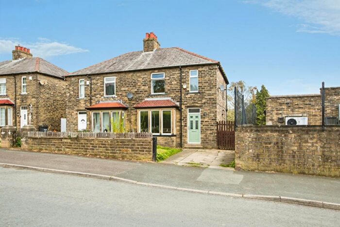 3 Bedroom Semi Detached House For Sale In Rye Lane, Halifax, HX2