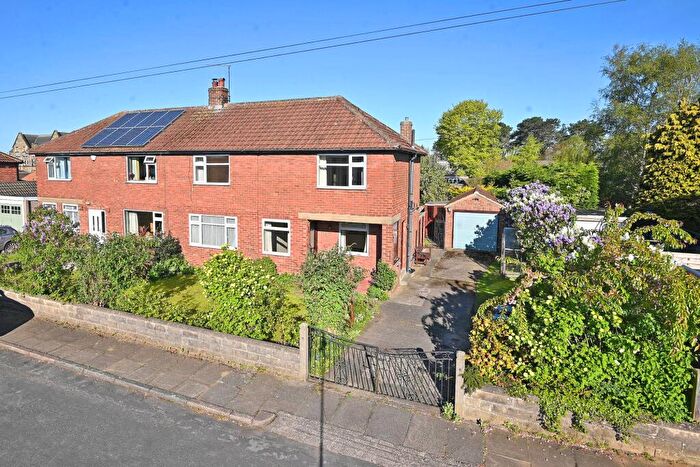 3 Bedroom Semi-Detached House For Sale In Hill Bank Road, Harrogate, HG1