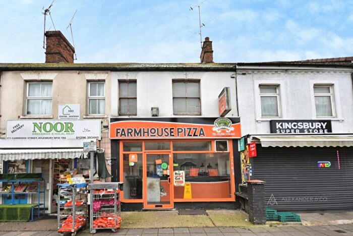 1 Bedroom Terraced House To Rent In Cambridge Street, Aylesbury, Buckinghamshire, HP20