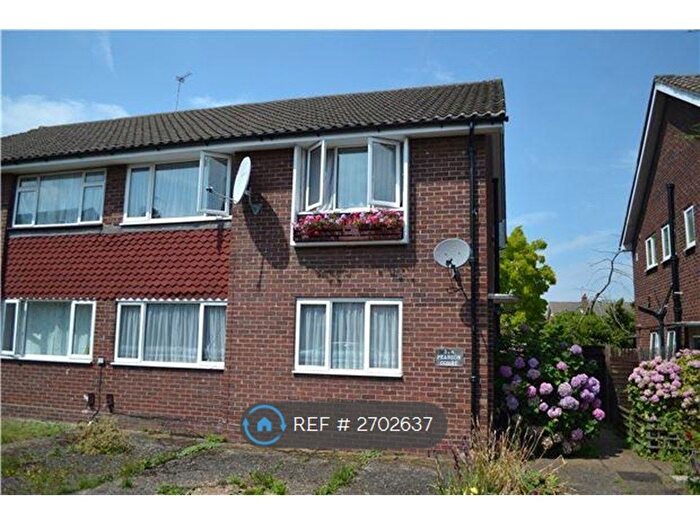 2 Bedroom Maisonette To Rent In Pearson Court, Morden, SM4