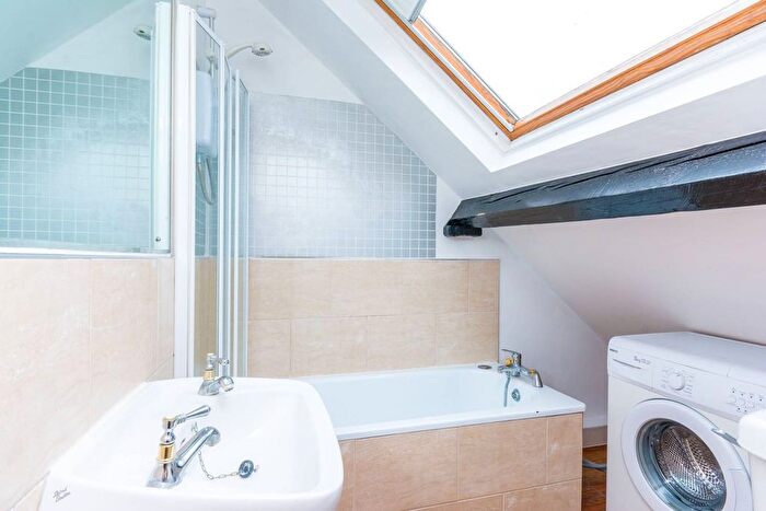 Studio To Rent In Gunnersbury Gardens, Acton, London, W3