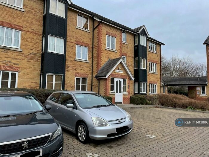 2 Bedroom Flat To Rent In Riversmeet, Hertford, SG14