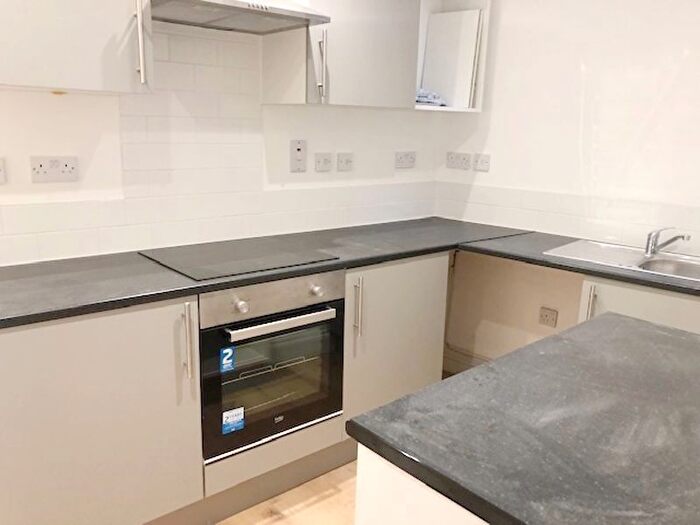 2 Bedroom Flat To Rent In Clarence Road, Enfield, EN3