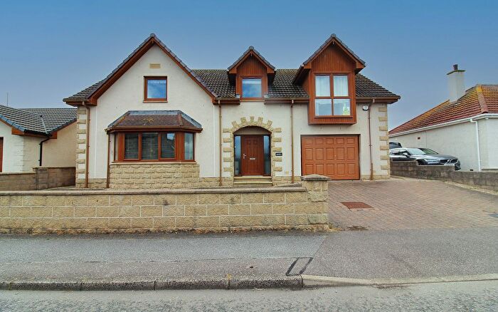 6 Bedroom Detached House For Sale In Highfield Road, Buckie, AB56