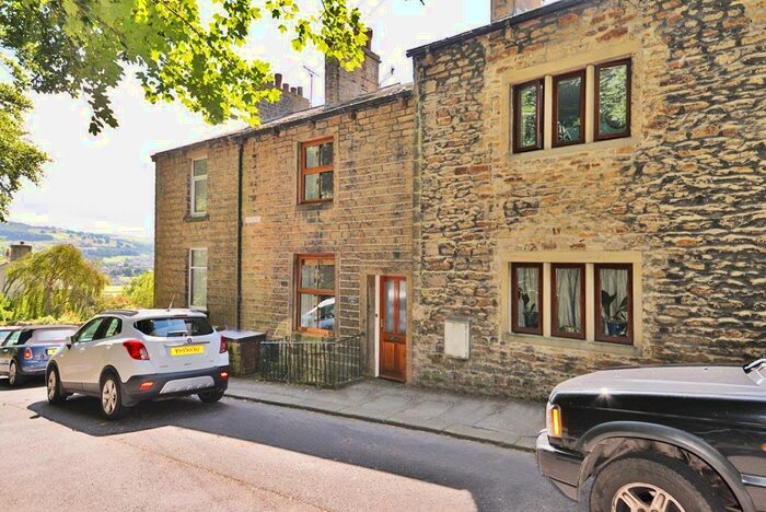 2 Bedroom Terraced House To Rent In Main Street, Farnhill, BD20