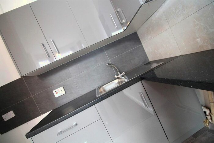1 Bedroom Flat To Rent In Saxby Street, Off London Road, Leicester, LE2