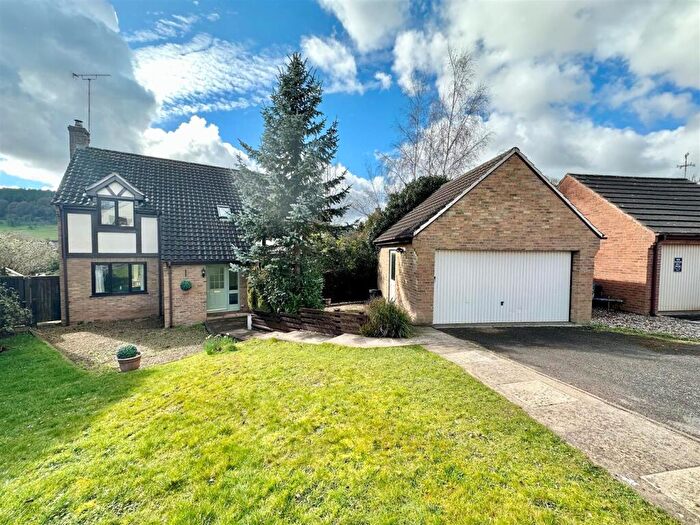 4 Bedroom Detached House For Sale In Latchen Orchard, Longhope, GL17