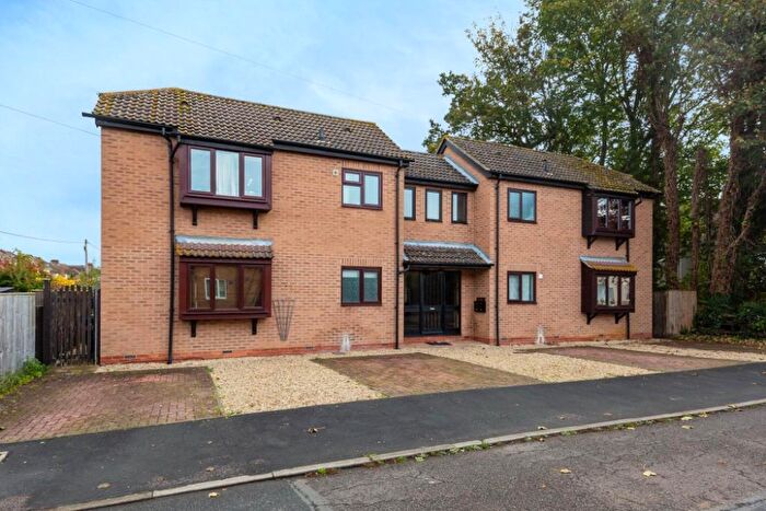 1 Bedroom Flat To Rent In Wildmoor Gate, Abingdon, OX14