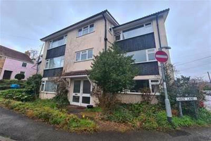 1 Bedroom Flat To Rent In Trym House, Westbury-on-trym, Bristol, BS9