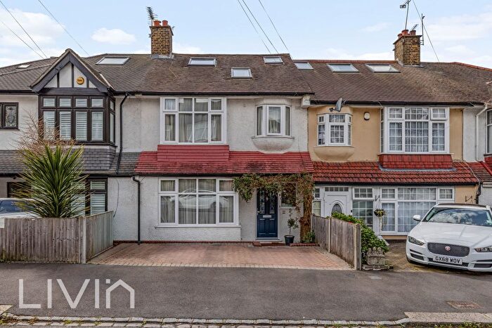 4 Bedroom Property For Sale In Norbury Cross, Croydon, London, Greater London, SW16