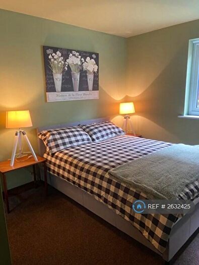 1 Bedroom Flat To Rent In Hawkins Road, Colchester, CO2