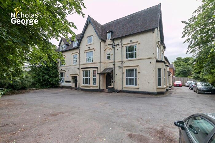 2 Bedroom Flat To Rent In Church Road, Moseley, B13